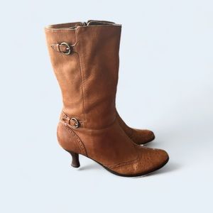 Nicole Leather Lippy Boot 9M Tan Brown Wingtip Toe Full Side Zip Western Detail